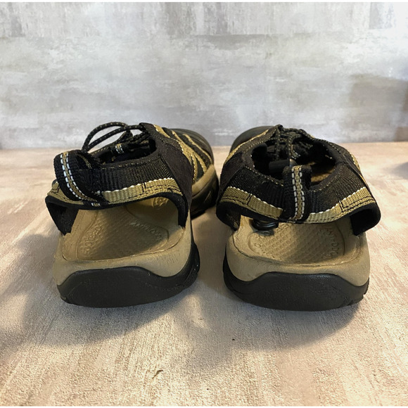Keen Newport H2 Shoes Mens Size 9 Black Tan Waterproof Hiking Sandals Outdoor main image 9
